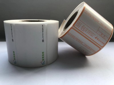 不干胶标签这样使用光油，效果超乎你想象。